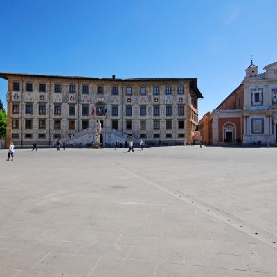 Piazza Cavalieri - Flamed Flooring